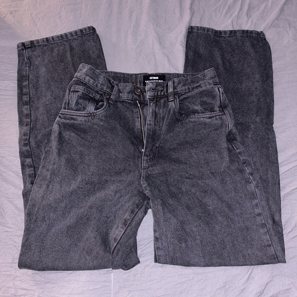 Super cute black bootcut jeans<3